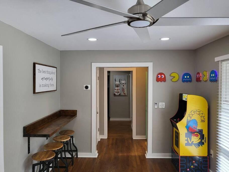 Rare Find! Private Heated Pool & Spa - Entire Home Near Atl City Center AtlantaAtlanta  Kültér fotó